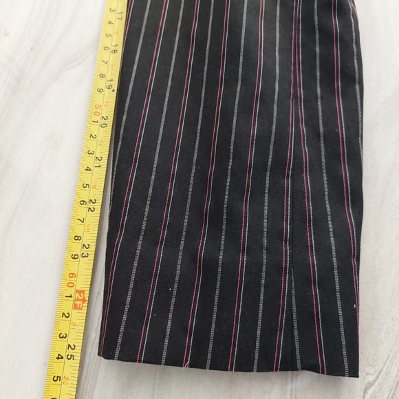 Jones New York Black Pinstripe Single Breasted Blazer (Size 10) - Picture 9 of 9